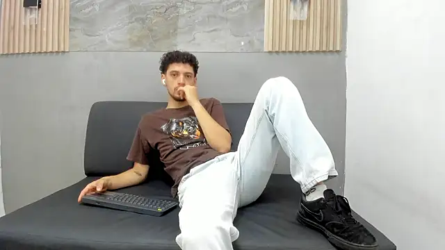 LUCA GREEND online show from 07.15.26