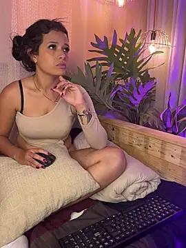 Samantha026 online show from 07.17.26
