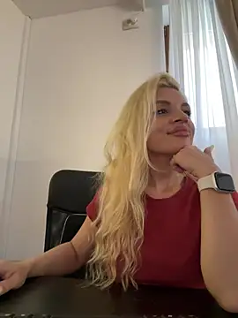 AdelineParadise online show from 07.15.26