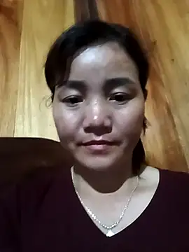 Snapshot of Quee_Quee chatting on 07.16.26 Quee Quee online show from 07.16.26