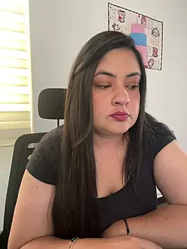 Antonella Bernal  online show from 07.16.26