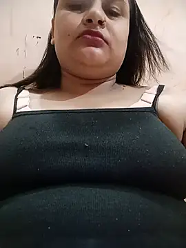 Queen Karishma online show from 07.17.26