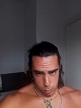 Snapshot of leo175175 chatting on 07.19.26 leo175175 online show from 07.19.26