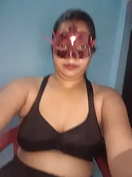 Snapshot of Komal_hot76 chatting on 08.02.26 Komal hot76 online show from 08.02.26