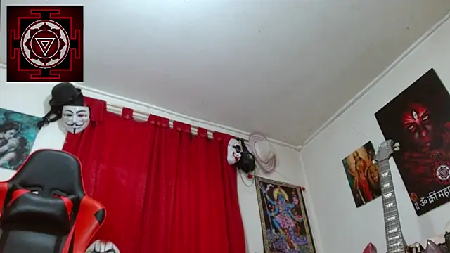 Amanda Valeska online show from 10.11.25