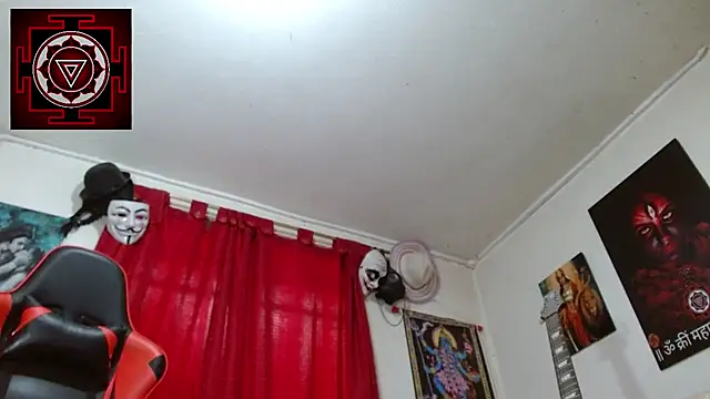 Amanda Valeska online show from 12.03.25