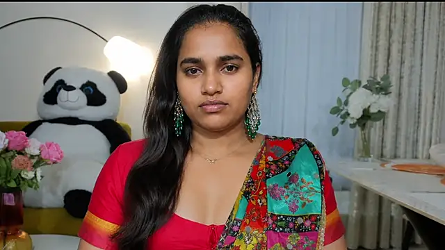 Shabana Akhtar online show from 07.23.26