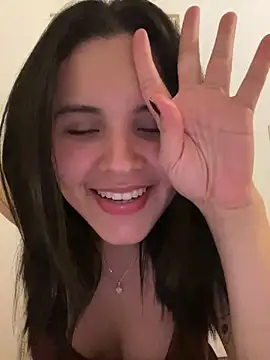 IvyValentine online show from 01.10.25