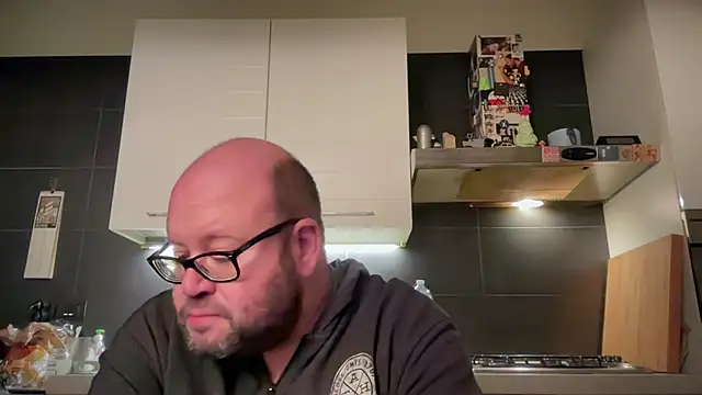 theitalianbear online show from 12.19.24