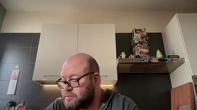 theitalianbear online show from 02.14.26