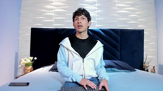 Pierre Leroy  online show from 07.31.26