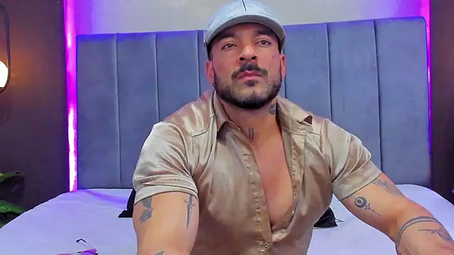 dennis coxx  online show from 07.28.26