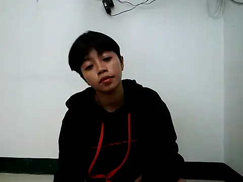 yanzie1300 online show from 07.27.26