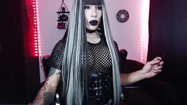 april simons2 online show from 01.08.25