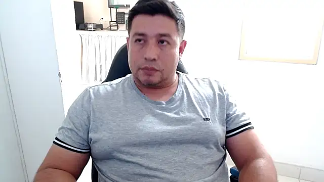 lianjuc06 online show from 07.31.26