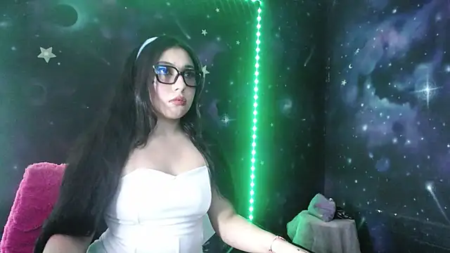 DaisyMoon  online show from 08.03.26