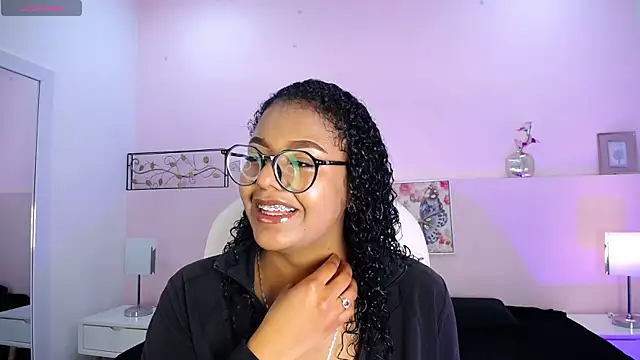 Afroditaa 19 online show from 08.02.26