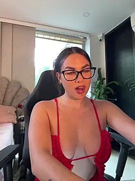 HannaBeckett online show from 04.16.26