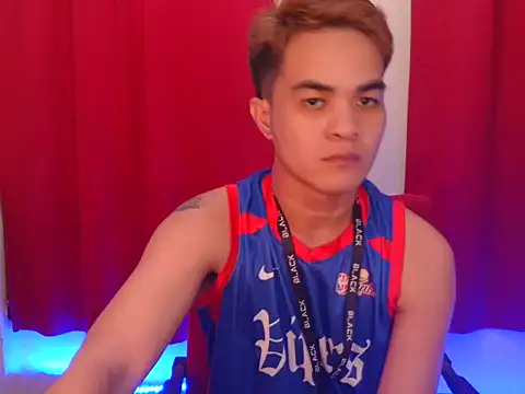 Snapshot of mike_jm chatting on 10.30.25 mike jm online show from 10.30.25