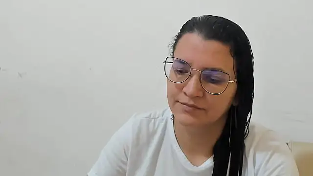 MARILYN GARCIA online show from 01.11.26