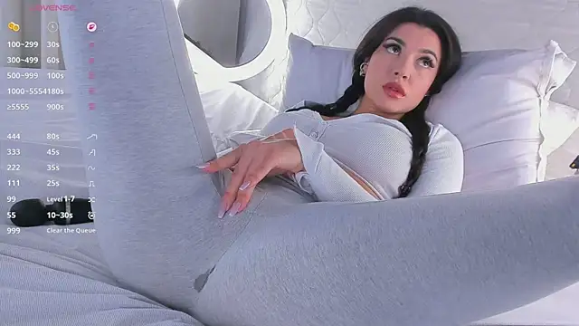 Snapshot of Dakota_Blare chatting on 04.04.26 Dakota Blare online show from 04.04.26