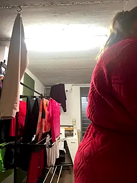 BootyLola online show from 12.19.25