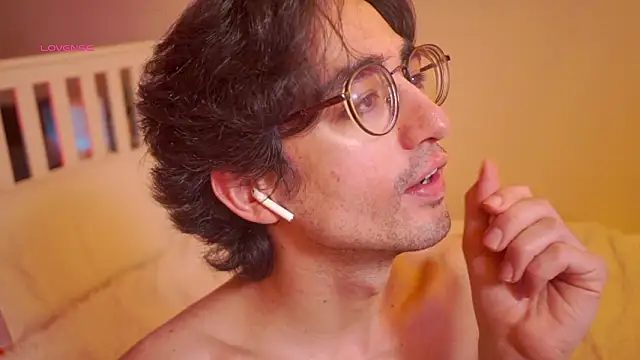 AlanDeNavarre online show from 03.05.26