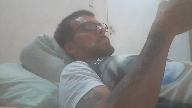 Snapshot of el_principe_hot chatting on 12.01.25 el principe hot online show from 12.01.25