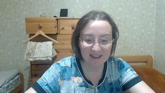 Snapshot of Smart_Rose chatting on 11.27.25 Smart Rose online show from 11.27.25