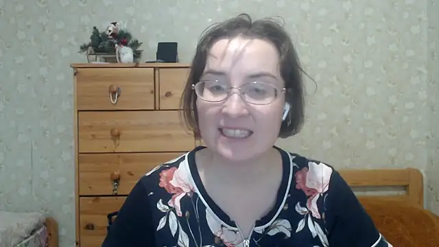 Smart Rose online show from 02.13.26