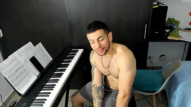 logan smith online show from 12.22.25