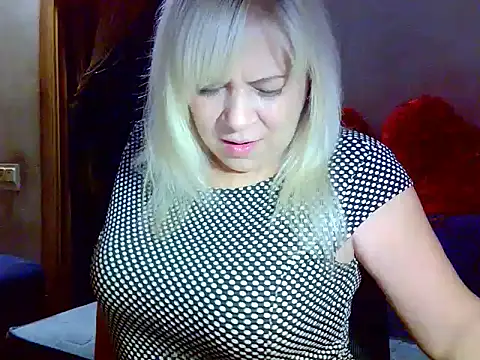 AgoniA7 online show from 11.21.25