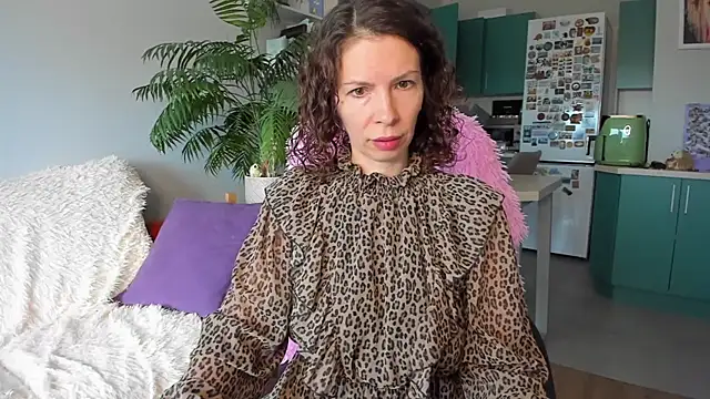 Snapshot of ChristinaGlory chatting on 05.30.26 ChristinaGlory online show from 05.30.26