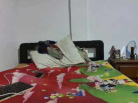 Snapshot of john_balthor chatting on 06.12.26 john balthor online show from 06.12.26