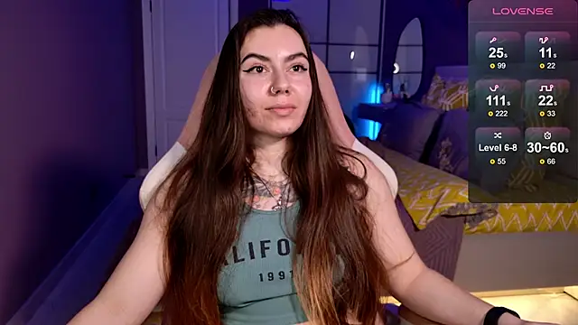 Foxohlove online show from 10.22.25