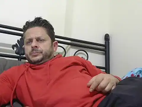 Snapshot of kevinmicheall chatting on 02.17.25 kevinmicheall online show from 02.17.25