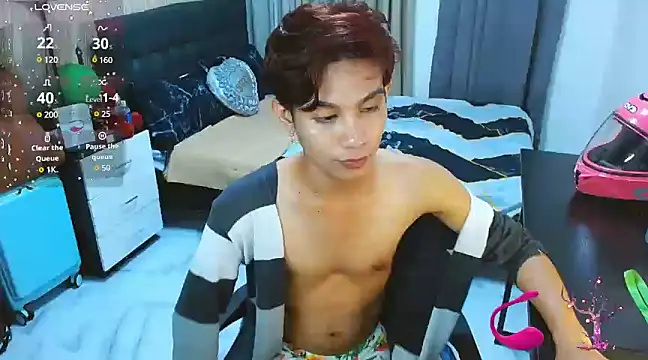 Snapshot of WildestTwink chatting on 03.07.25 WildestTwink online show from 03.07.25