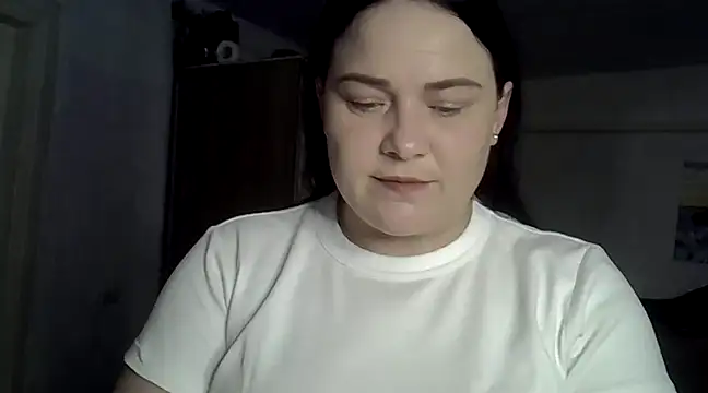 Snapshot of TammyAh chatting on 01.24.25 TammyAh online show from 01.24.25