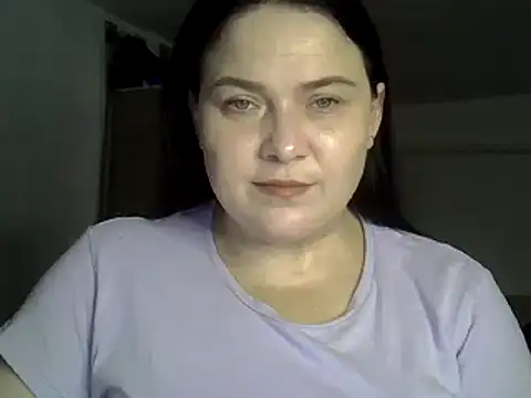 Snapshot of TammyAh chatting on 02.17.25 TammyAh online show from 02.17.25