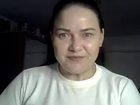 Snapshot of TammyAh chatting on 03.04.25 TammyAh online show from 03.04.25
