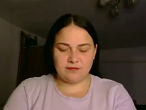 Snapshot of TammyAh chatting on 03.19.25 TammyAh online show from 03.19.25