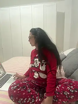 crudeliafrancy online show from 04.13.26