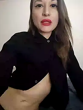 RebeccaNice online show from 12.18.24