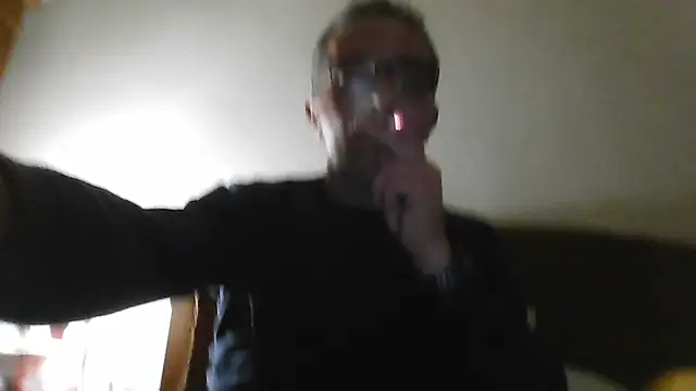 Snapshot of CarlosRocha73 chatting on 04.08.26 CarlosRocha73 online show from 04.08.26