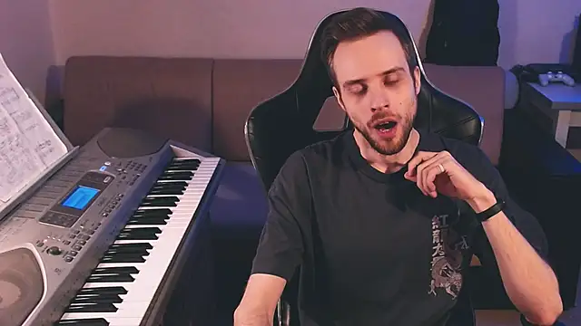 Sweetparker online show from 04.10.26