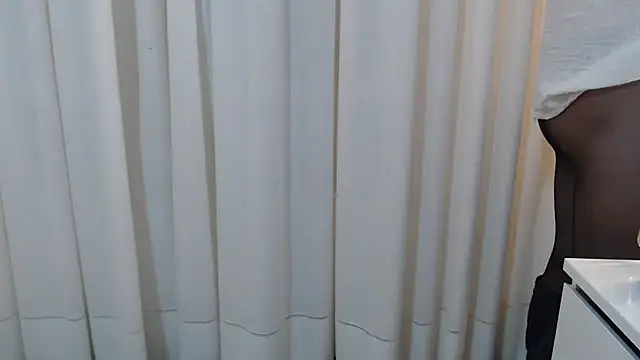 Chic desire online show from 09.27.25