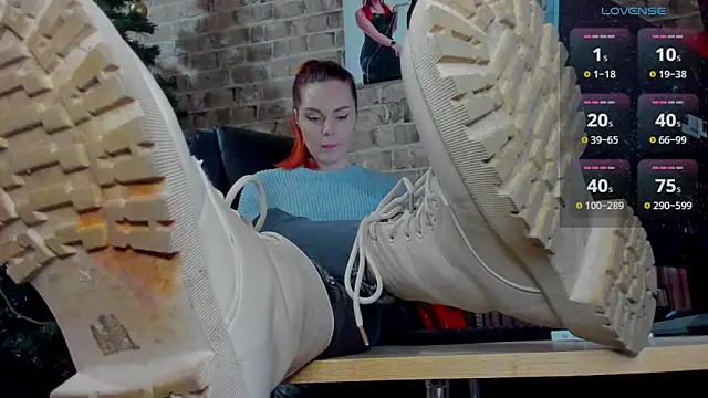 MrsVenus online show from 01.12.25