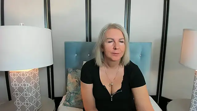 EricaTop online show from 12.21.24