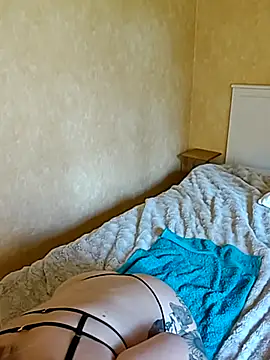 SwedishJennifer online show from 10.03.25