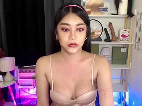 Snapshot of AsianMariaTs chatting on 01.30.25 AsianMariaTs online show from 01.30.25